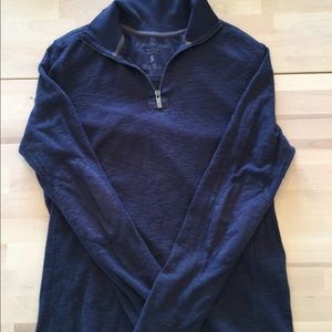Calvin Klein pull over sweater